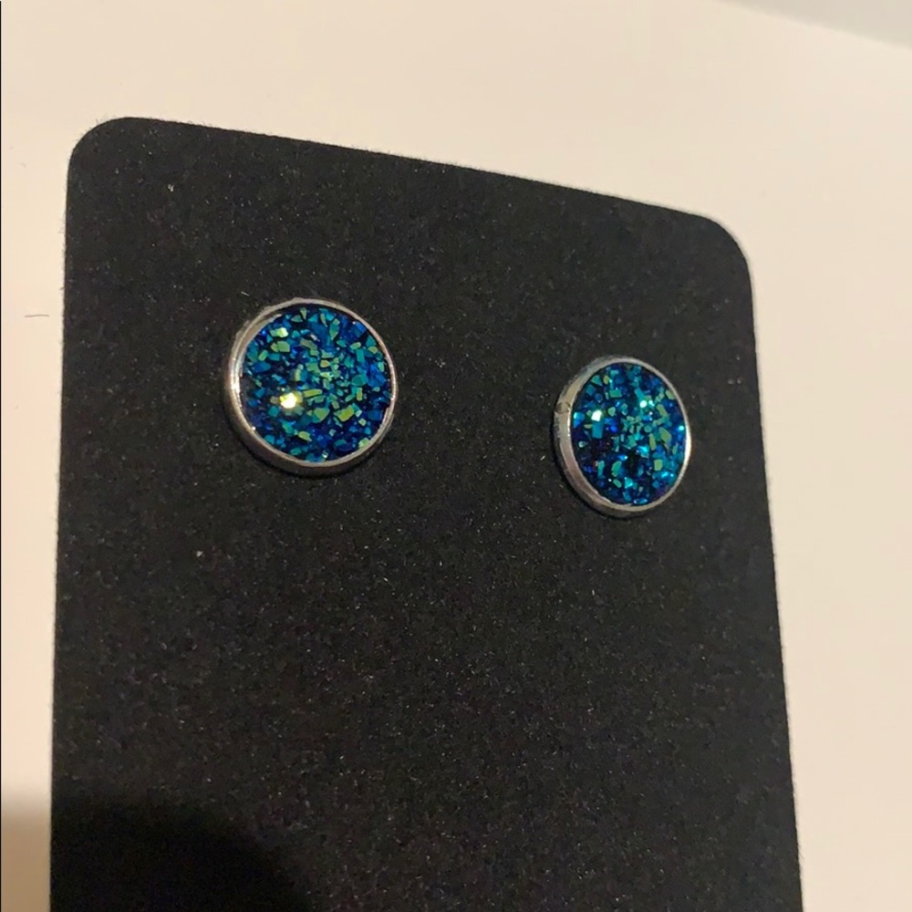 🧜🏼♀️ Mermaid Druzy Earrings 🧜🏼♀️ - Picture 3 of 4